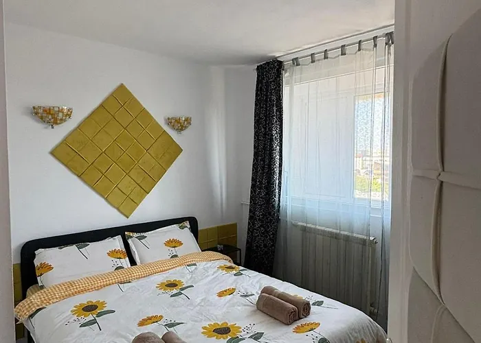 Sunny 2bedroom Бухарест