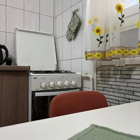 Sunny 2bedroom Daire Bükreş