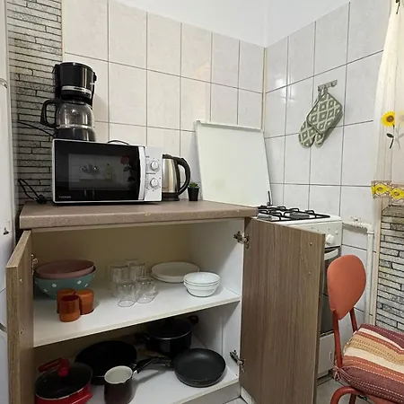 Sunny 2bedroom アパート ブカレスト
